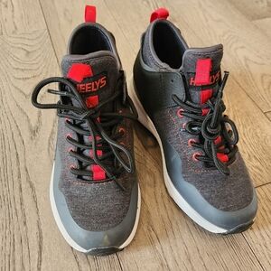 Heelys Piper Roller Skate Shoes Sneakers With Wheels Size Youth 3 Grey Black Red